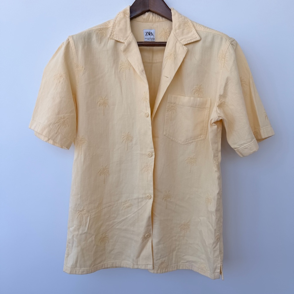 Zara Pale Yellow Short-Sleeve Camp Collar Shirt